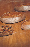 [UN.E BOULANGER.E]